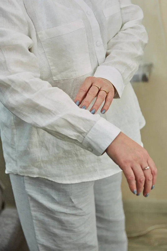 Белая льняная блуза " Планка"