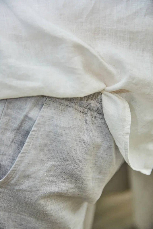 Белая льняная блуза " Планка"